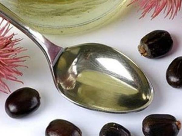 Se še spomnite, kako zdravo je ricinusovo olje?